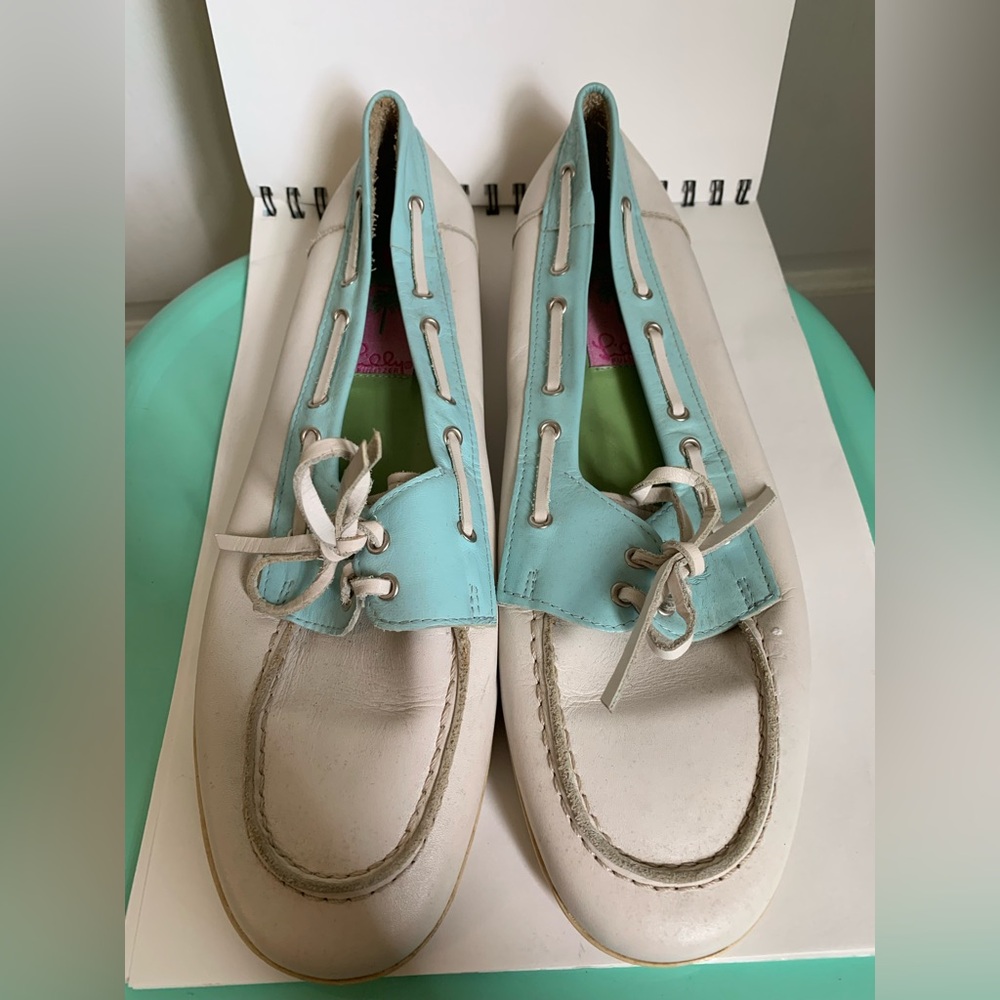 Lilly Pulitzer Leather Aqua and White Leather Boat Shoes Size 10